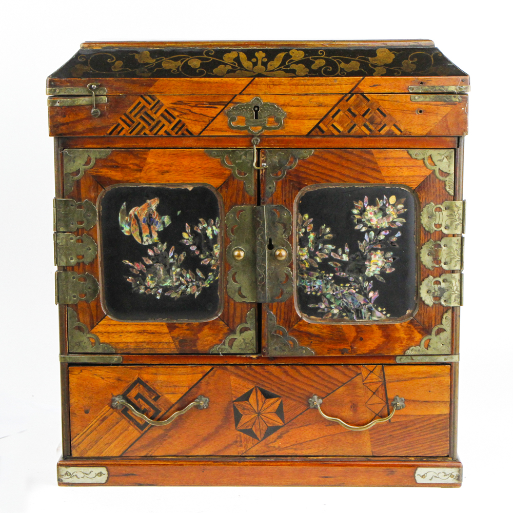 Japanese Wooden Jewelry Box with Marquetry and Inlay EBTH